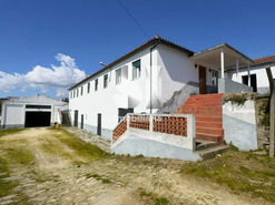 Quinta T3 - Fontelas, Peso da R�gua, Vila Real - Miniatura: 1/36