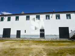 Quinta T3 - Fontelas, Peso da R�gua, Vila Real - Miniatura: 2/36