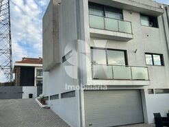 Moradia T3 - Campo, Valongo, Porto - Miniatura: 45/49