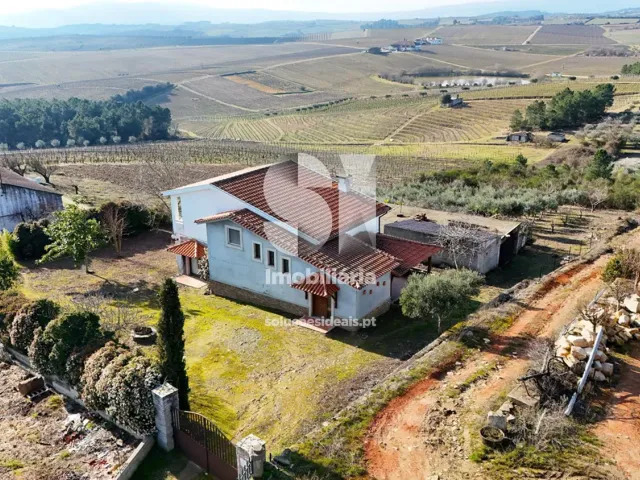 Outros T3 - Alij�, Alij�, Vila Real - Imagem grande
