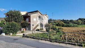 Moradia T3 - Sobreira, Paredes, Porto