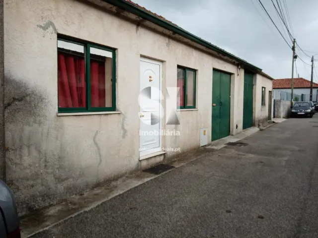 Moradia T0 - REQUEIXO, NOSSA SENHORA DE F�TIMA E NARIZ, Aveiro, Aveiro