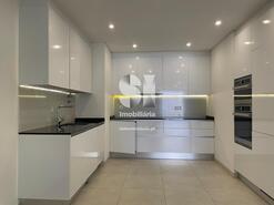 Apartamento T3 - Coimbra, Coimbra, Coimbra - Miniatura: 2/11