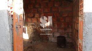 Moradia T2 - São Martinho da Cortiça, Arganil, Coimbra - Miniatura: 24/31