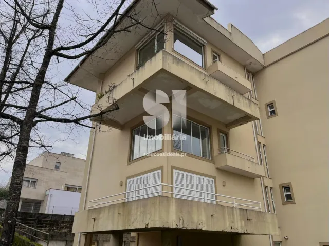 Apartamento T4 - Arroios, Vila Real, Vila Real - Miniatura: 1/37