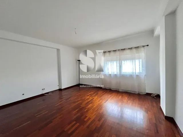 Apartamento T4 - Arroios, Vila Real, Vila Real - Miniatura: 24/37