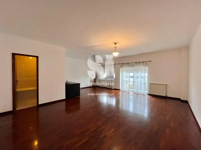 Apartamento T4 - Arroios, Vila Real, Vila Real - Miniatura: 31/37