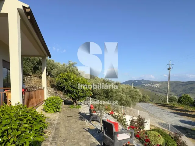 Moradia T3 - Covas do Douro, Sabrosa, Vila Real - Miniatura: 25/33