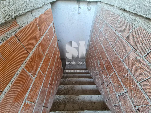 Com�rcio T0 - Viseu, Viseu, Viseu - Miniatura: 3/13