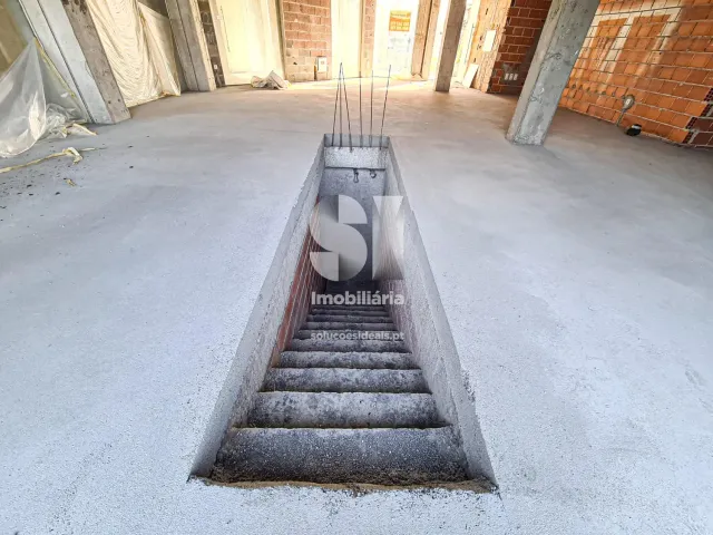 Com�rcio T0 - Viseu, Viseu, Viseu - Miniatura: 13/13