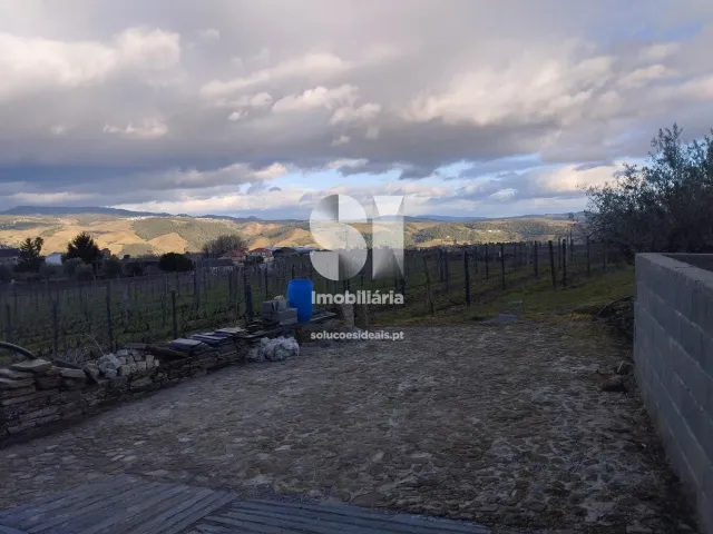 Terreno Urbano T0 - Vilarinho de S�o Rom�o, Sabrosa, Vila Real - Miniatura: 3/7