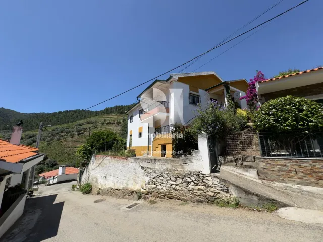 Moradia T4 - Covas do Douro, Sabrosa, Vila Real - Miniatura: 1/24