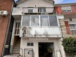 Moradia T4 - Adoufe e Vilarinho de Samard�, Vila Real, Vila Real - Miniatura: 2/33