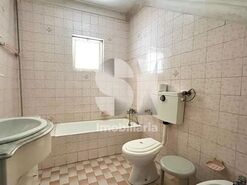 Moradia T4 - Adoufe e Vilarinho de Samard�, Vila Real, Vila Real - Miniatura: 14/33