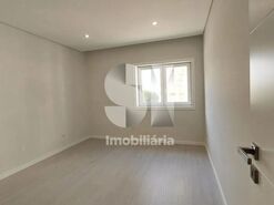Apartamento T3 - P�voa de Varzim, P�voa de Varzim, Porto - Miniatura: 30/32