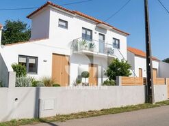 Moradia T2 - N�o Definido, N�o Definido, N�o Definido - Miniatura: 2/9