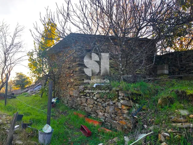 Terreno Urbano T0 - S�o Martinho de Antas e Paradela de Gui�es, Sabrosa, Vila Real - Imagem grande