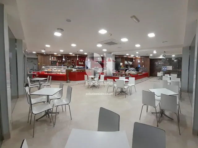 Bar/Restaurante T0 - Vieira de Leiria, Marinha Grande, Leiria