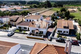 Moradia T4 - Alfeizero, Alcobaa, Leiria - Miniatura: 28/28
