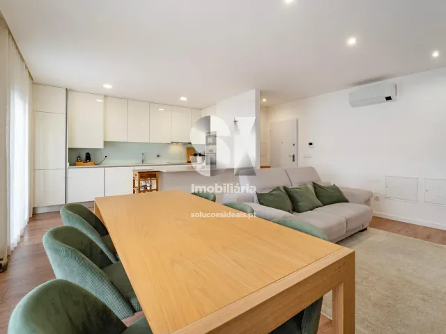 Apartamento T2 - Parceiros, Leiria, Leiria - Miniatura: 7/31