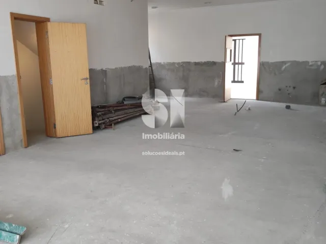 Com�rcio T0 - S�o Mamede de Infesta, Matosinhos, Porto - Miniatura: 19/25