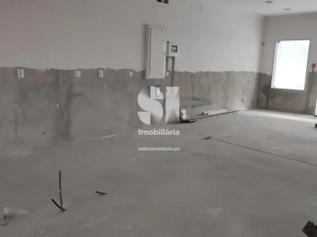 Com�rcio T0 - S�o Mamede de Infesta, Matosinhos, Porto - Miniatura: 20/25