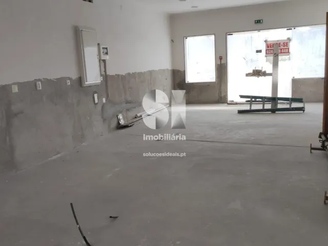 Com�rcio T0 - S�o Mamede de Infesta, Matosinhos, Porto - Miniatura: 21/25