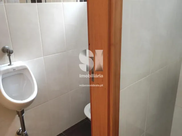 Com�rcio T0 - S�o Mamede de Infesta, Matosinhos, Porto - Miniatura: 22/25