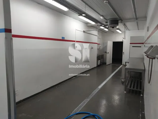 Armaz�m T0 - Santo Tirso, Santo Tirso, Porto - Miniatura: 20/37