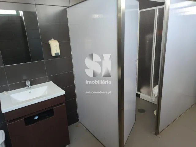 Armaz�m T0 - Santo Tirso, Santo Tirso, Porto - Miniatura: 24/37