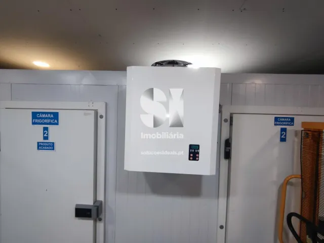 Armaz�m T0 - Santo Tirso, Santo Tirso, Porto - Miniatura: 27/37