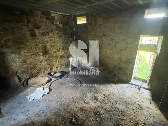 Moradia T4 - Cumieira, Santa Marta de Penagui�o, Vila Real - Miniatura: 18/29