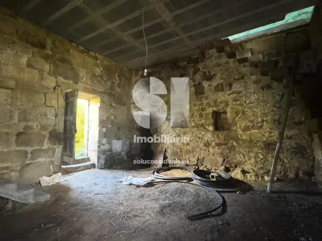 Moradia T4 - Cumieira, Santa Marta de Penagui�o, Vila Real - Miniatura: 19/29