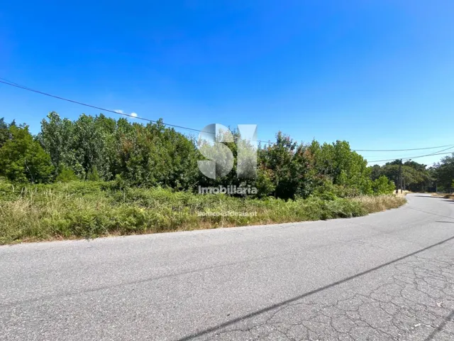 Terreno Urbano T0 - S�o Tom� do Castelo e Justes, Vila Real, Vila Real - Miniatura: 3/17