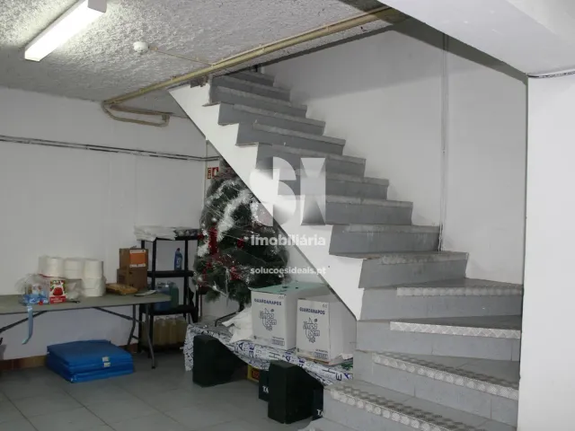 Bar/Restaurante T0 - Aguada de Cima, �gueda, Aveiro - Miniatura: 26/28