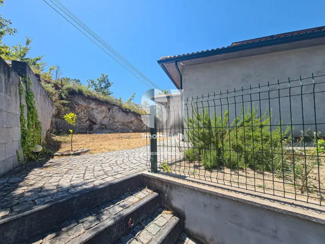 Moradia T3 - Couto de Baixo, Viseu, Viseu - Miniatura: 10/38