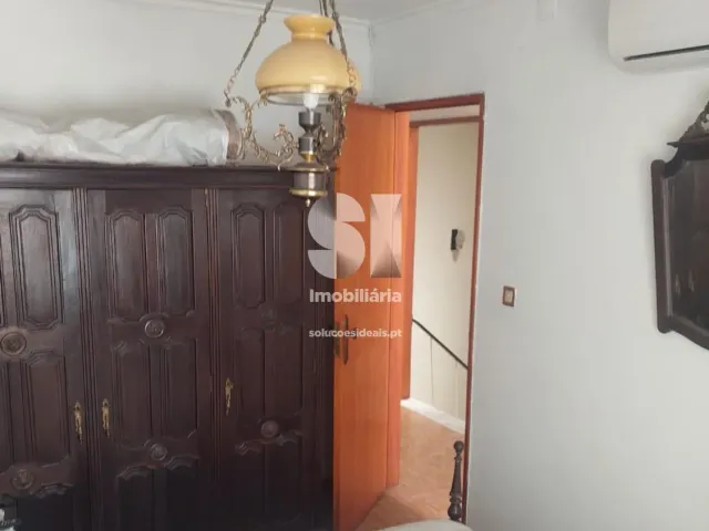 Moradia T3 - Sarzedo, Arganil, Coimbra - Miniatura: 24/31