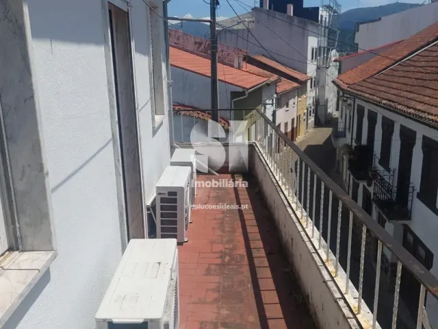 Moradia T3 - Sarzedo, Arganil, Coimbra - Miniatura: 30/31