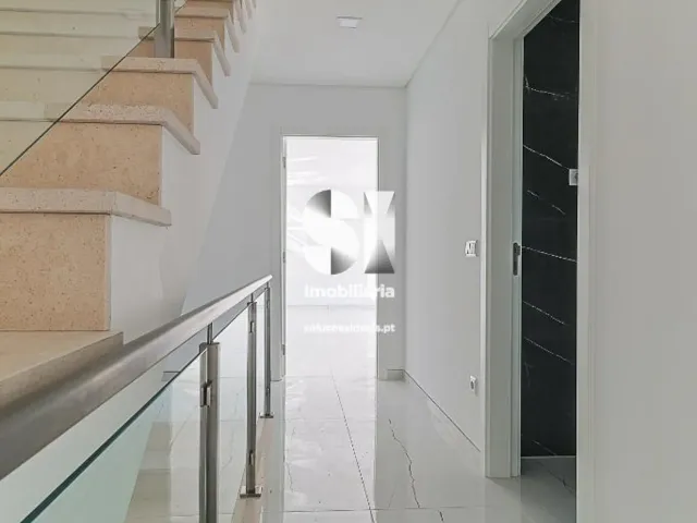 Moradia T5 - Antuzede, Coimbra, Coimbra - Miniatura: 9/27