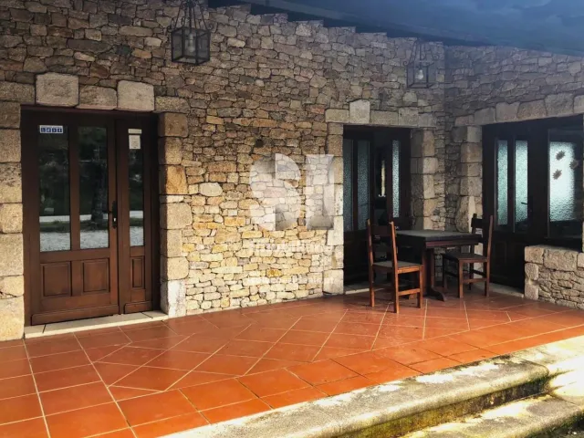 Bar/Restaurante T1 - Adoufe e Vilarinho de Samard�, Vila Real, Vila Real - Miniatura: 4/33