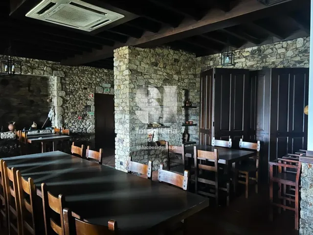 Bar/Restaurante T1 - Adoufe e Vilarinho de Samard�, Vila Real, Vila Real - Miniatura: 12/33