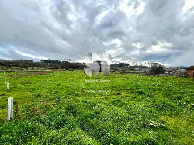 Terreno Urbano T0 - Uni�o Das Freguesias De Mou��s E Lamares, Vila Real, Vila Real - Miniatura: 13/16