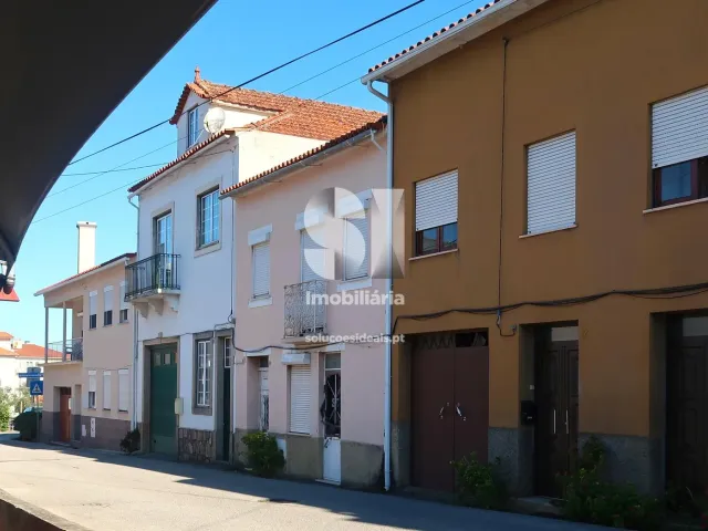 Moradia T3 - Arganil, Arganil, Coimbra - Miniatura: 1/44