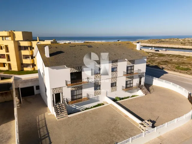 Moradia > T6 - Vieira de Leiria, Marinha Grande, Leiria - Miniatura: 28/35