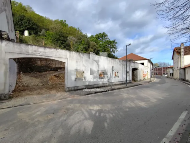 Armaz�m T0 - Arcos, Anadia, Aveiro - Miniatura: 2/32