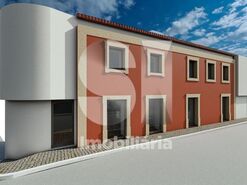 Moradia T3 - Lorv�o, Penacova, Coimbra - Miniatura: 1/7