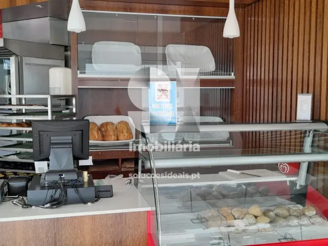 Bar/Restaurante T0 - Vieira de Leiria, Marinha Grande, Leiria - Miniatura: 8/22