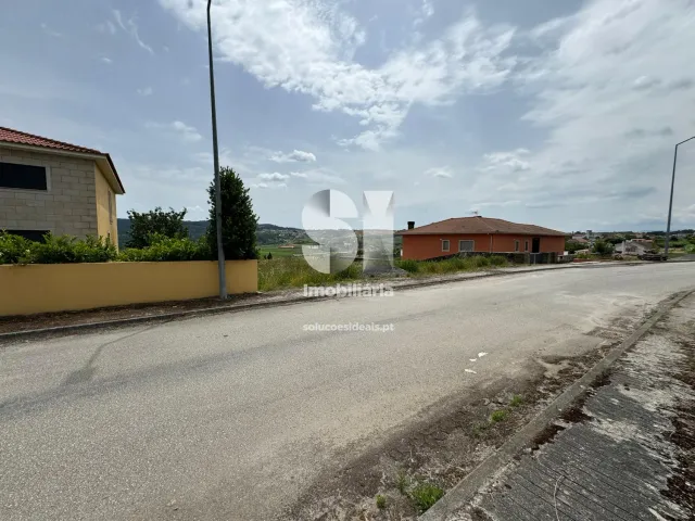 Terreno Urbano T0 - Pa�os, Sabrosa, Vila Real - Miniatura: 3/9