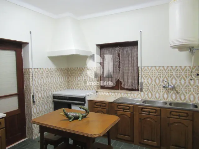 Moradia T3 - Almalagu�s, Coimbra, Coimbra - Miniatura: 8/19