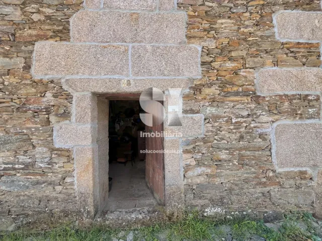 Moradia T3 - Andr�es, Vila Real, Vila Real - Miniatura: 8/39